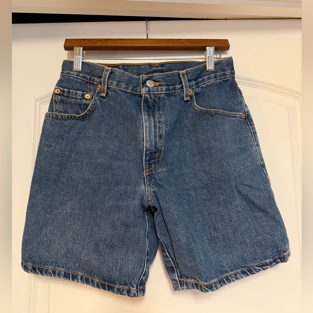 Vintage Levi’s women’s shorts